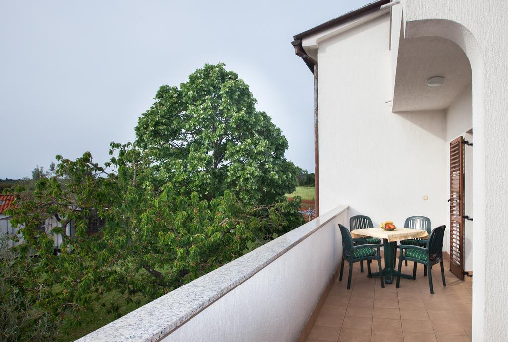 B&B Moderno Fažana Værelse billede