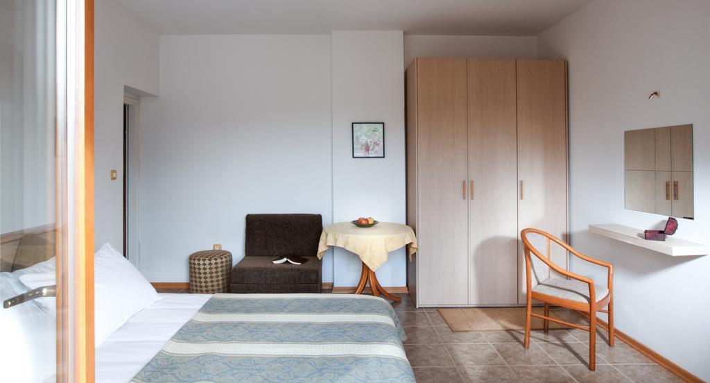 B&B Moderno Fažana Værelse billede