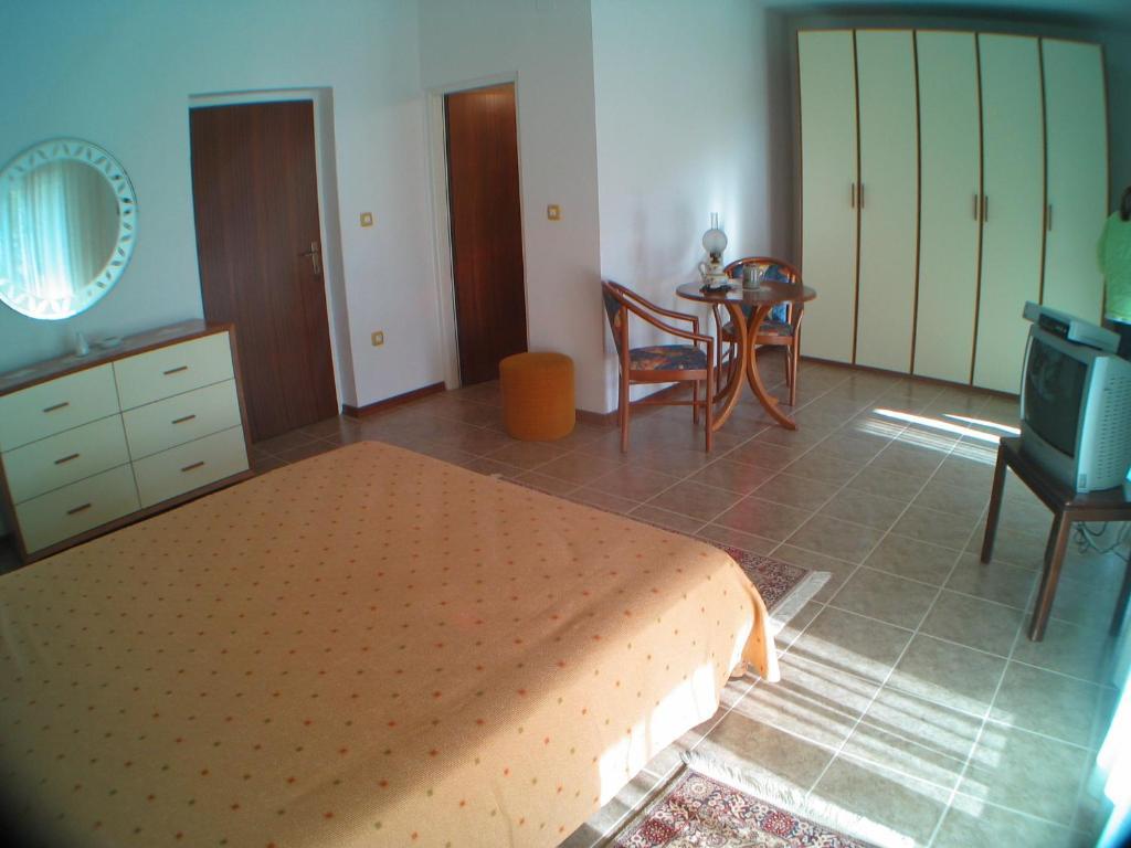 B&B Moderno Fažana Værelse billede